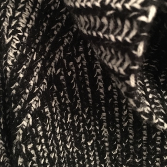 Akira SOFT Black and White Cowl Turtleneck Sweater - Picture 2 of 3